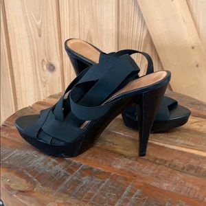 Schultz black strappy heels